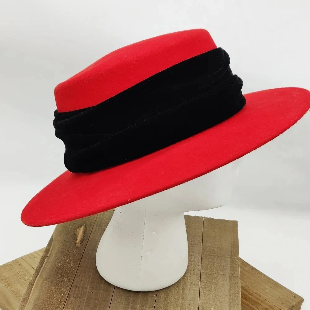 Vintage Felt Wool Fedora Style Hat • Velvet Band - Picture 4 of 10